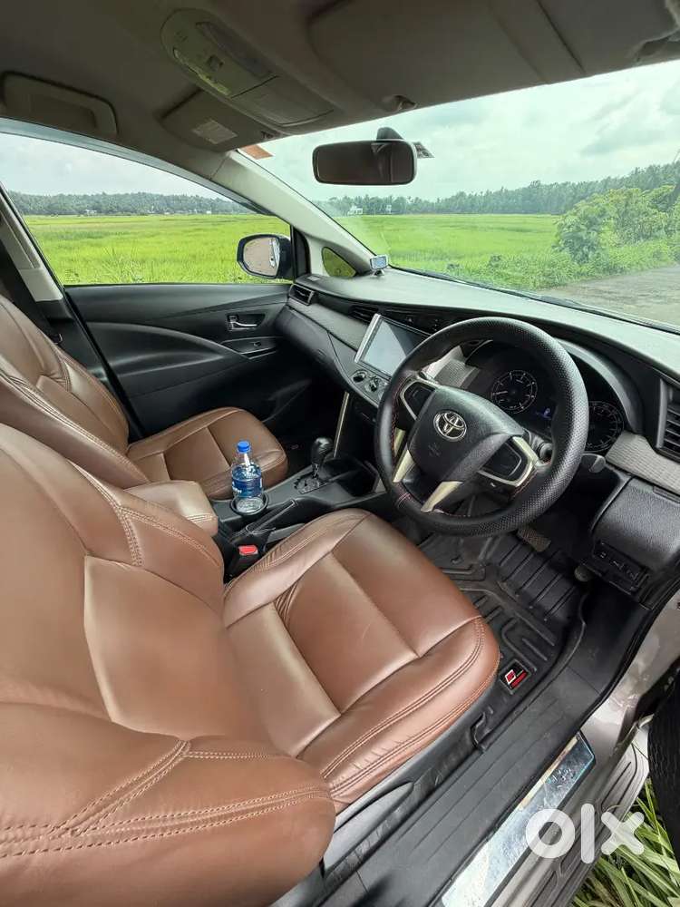 Toyota Innova Crysta 2.8 2016 Diesel
