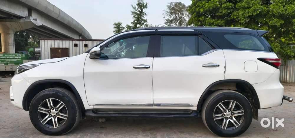 Toyota Fortuner 4x2 At, 2021, Diesel