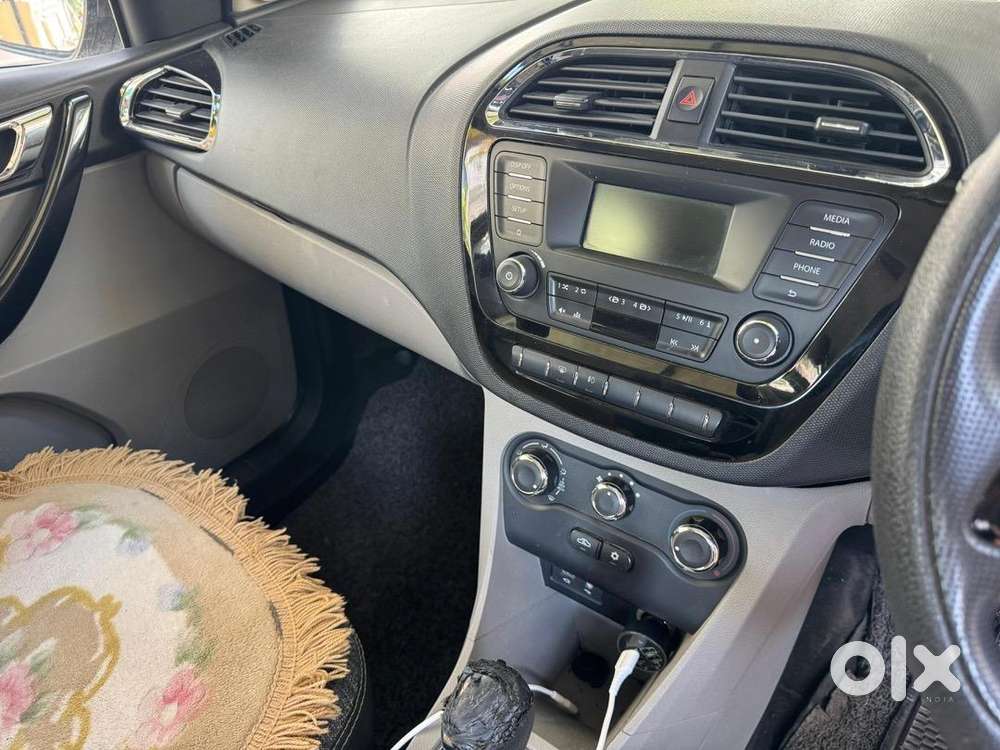Tata Tiago Like New
