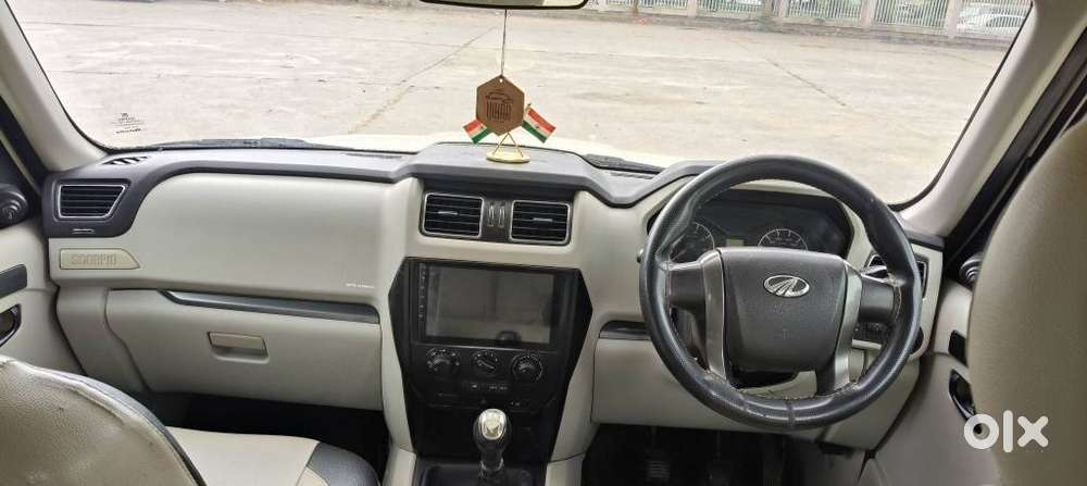 Mahindra Scorpio S6, 2016, Diesel