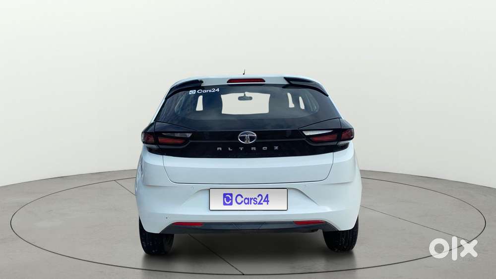 Tata Altroz 1.2 Xm Plus, 2021, Petrol