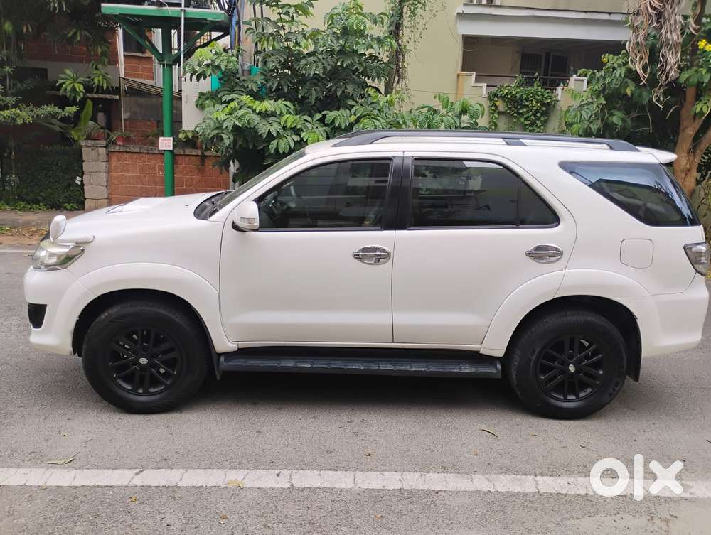 Toyota Fortuner 3.0 4x4 Manual, 2013, Diesel