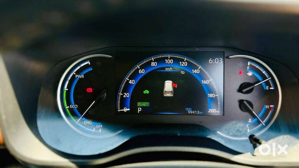 Toyota Innova Hycross 2.0 VX Hybrid 7 STR, 2023, Petrol