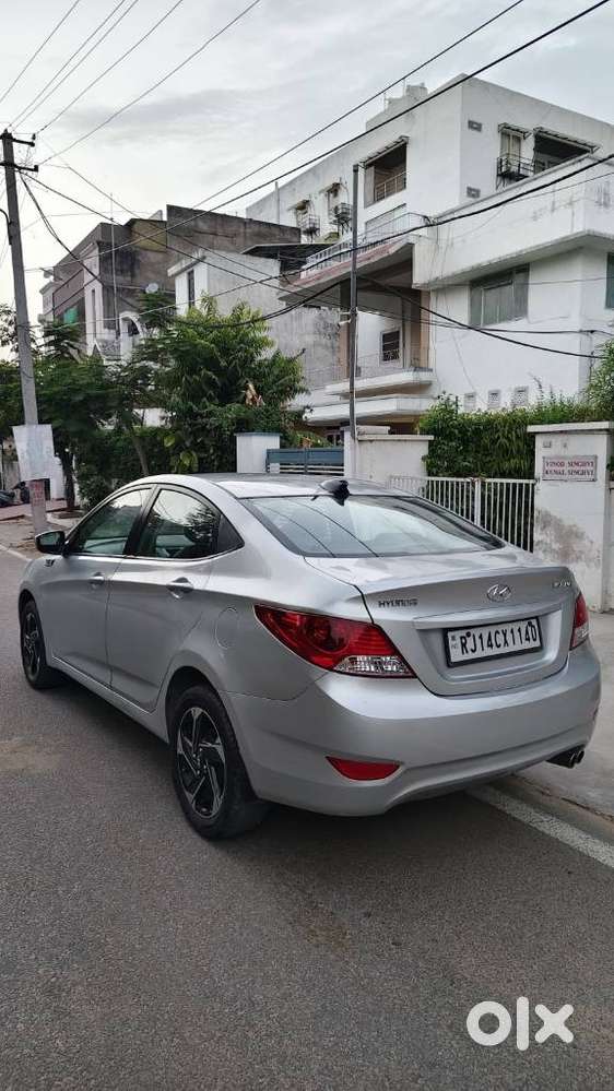 Hyundai Verna 1.4 Vtvt Gl, 2014, Petrol