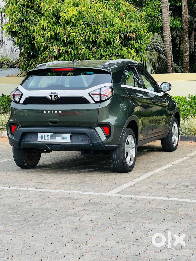 Tata Nexon 1.2 Revotron Xm (s), 2020, Petrol