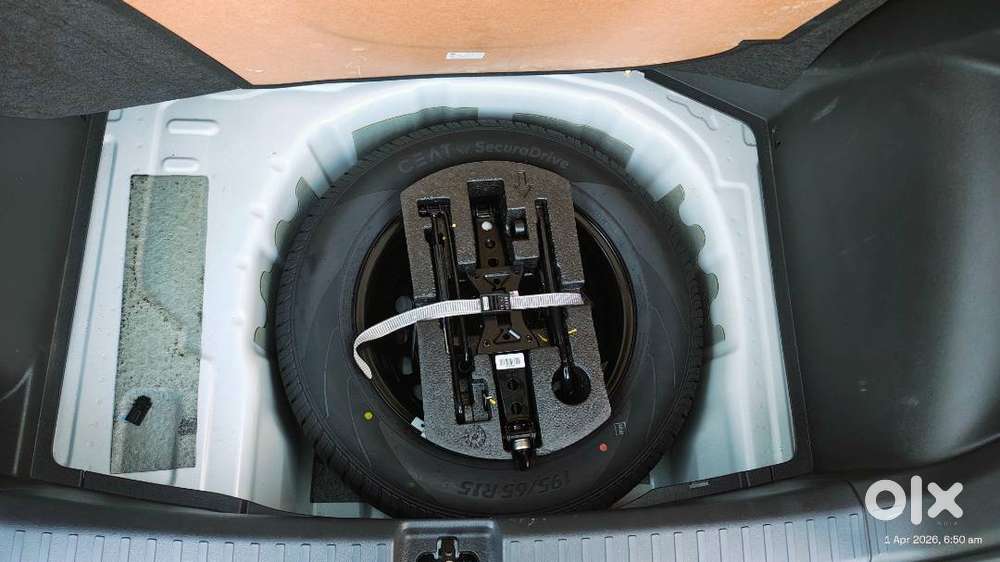 Near-new Skoda Kylaq Prestige At  Only 3500 Km  Smp + Ew Included