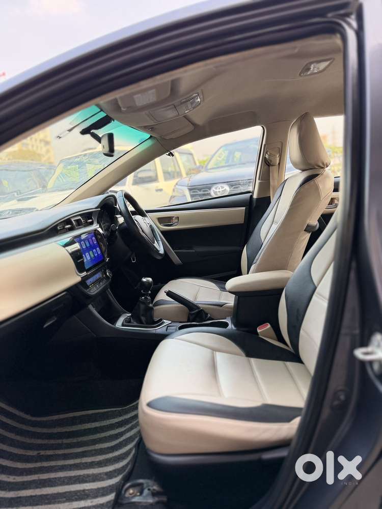 Toyota Corolla Altis Gl Mt, 2015, Petrol