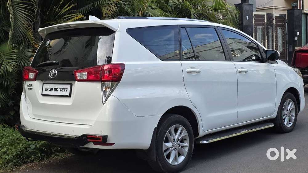 Toyota Innova Crysta 2.4 Gx Limited Edition At 7 Str, 2023, Diesel