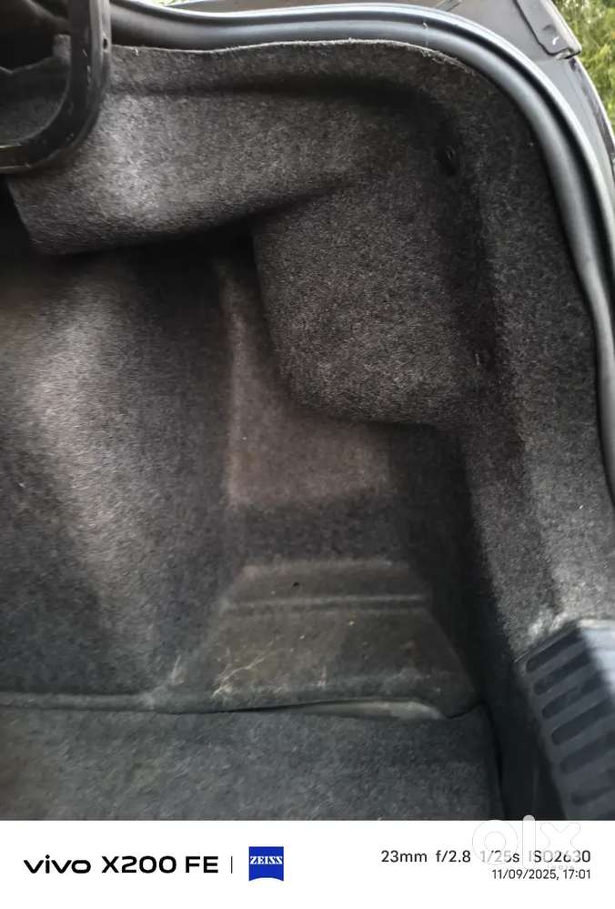 Skoda Rapid 1.6 Ambaint Tdi All Company  Oem Fittings 62000 Clocked