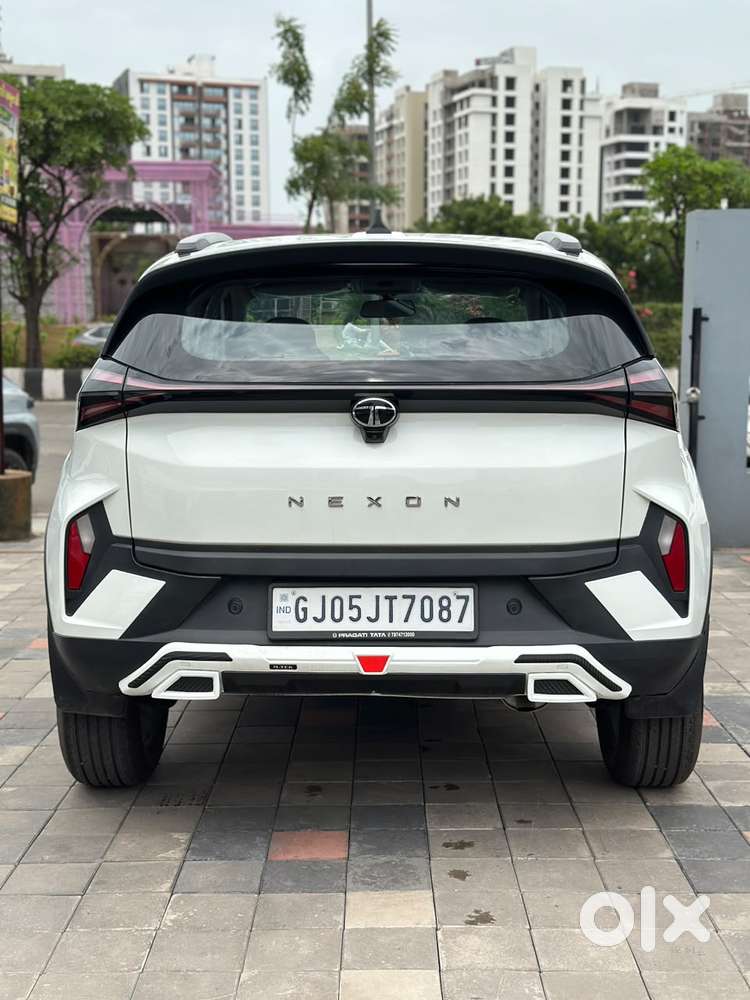 Tata Nexon Creative Plus 1.2 Revotron Petrol 6 Amt, 2025, Petrol