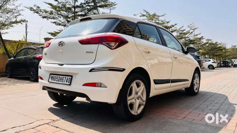 Hyundai I20 2017 Petrol 64000 Km Driven