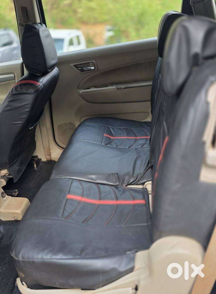 Maruti Suzuki Ertiga Vxi Shvs, 2017, Petrol