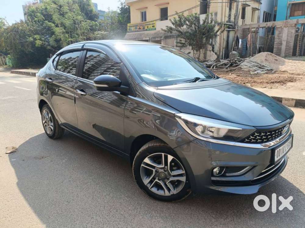 Tata Tiago 1.2 Revotron Xza, 2023, Petrol