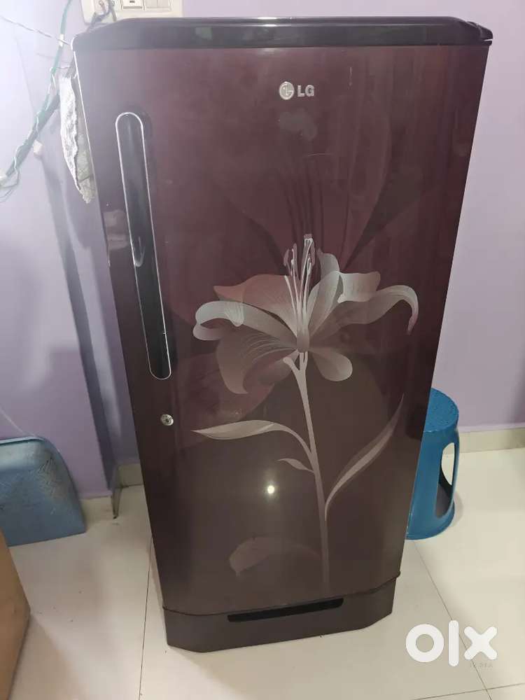 LG REFRIGERATOR URGENT SELL