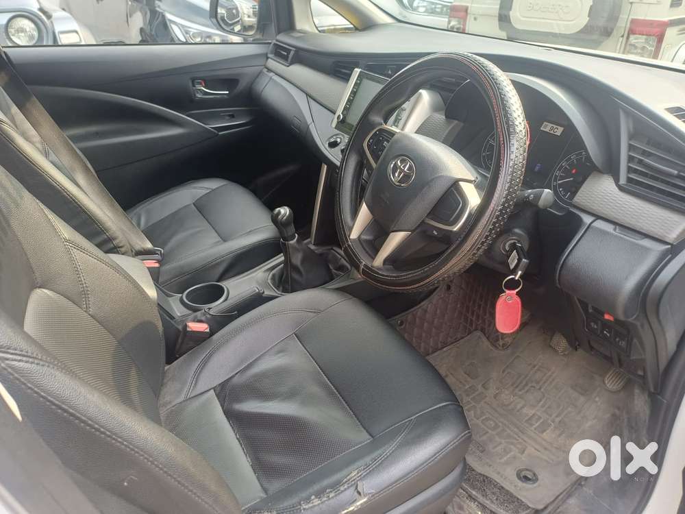 Toyota Innova Crysta 2.4 G Mt, 2024, Diesel