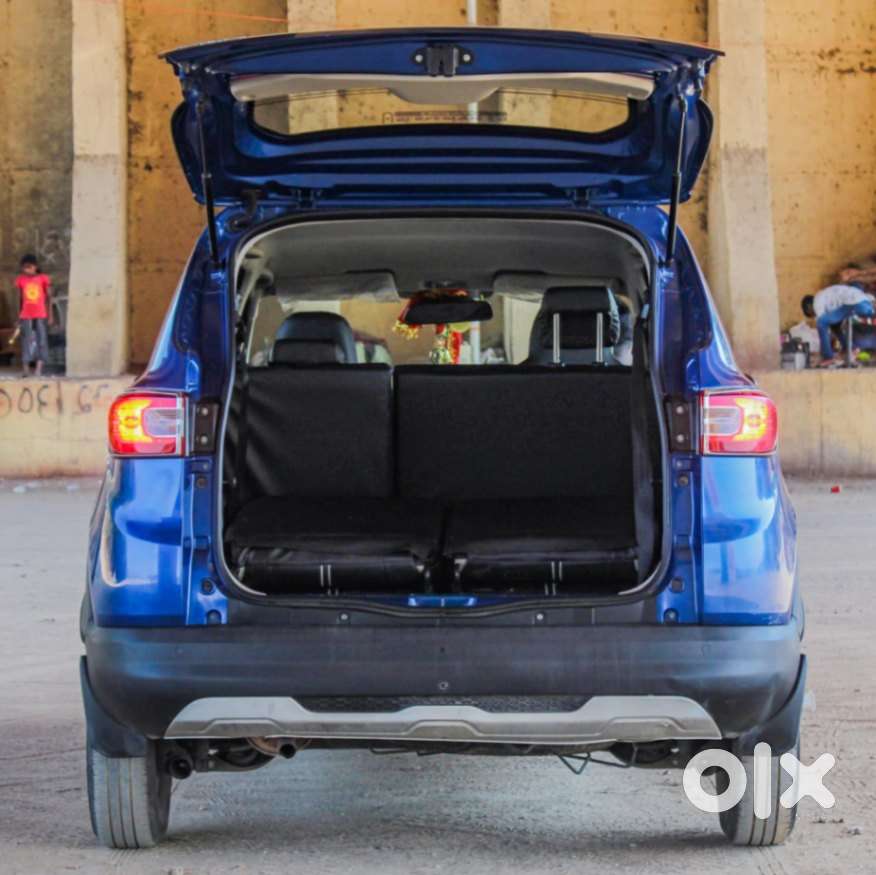 Renault Triber Rxt, 2022, Petrol