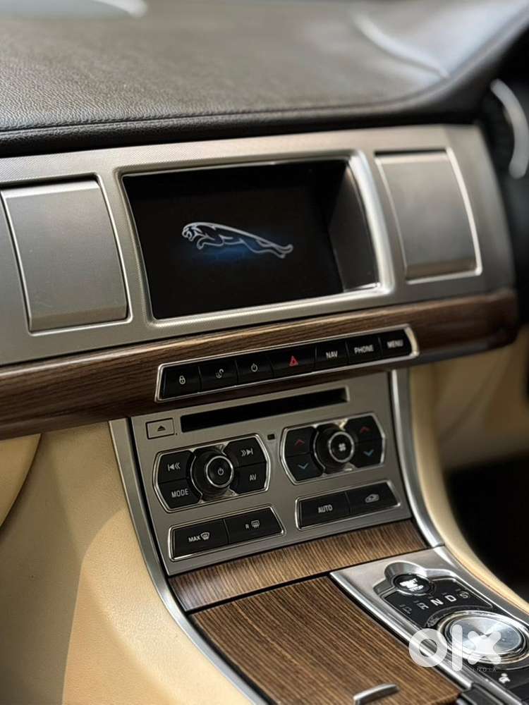 Jaguar Xf Luxury 2016 Year