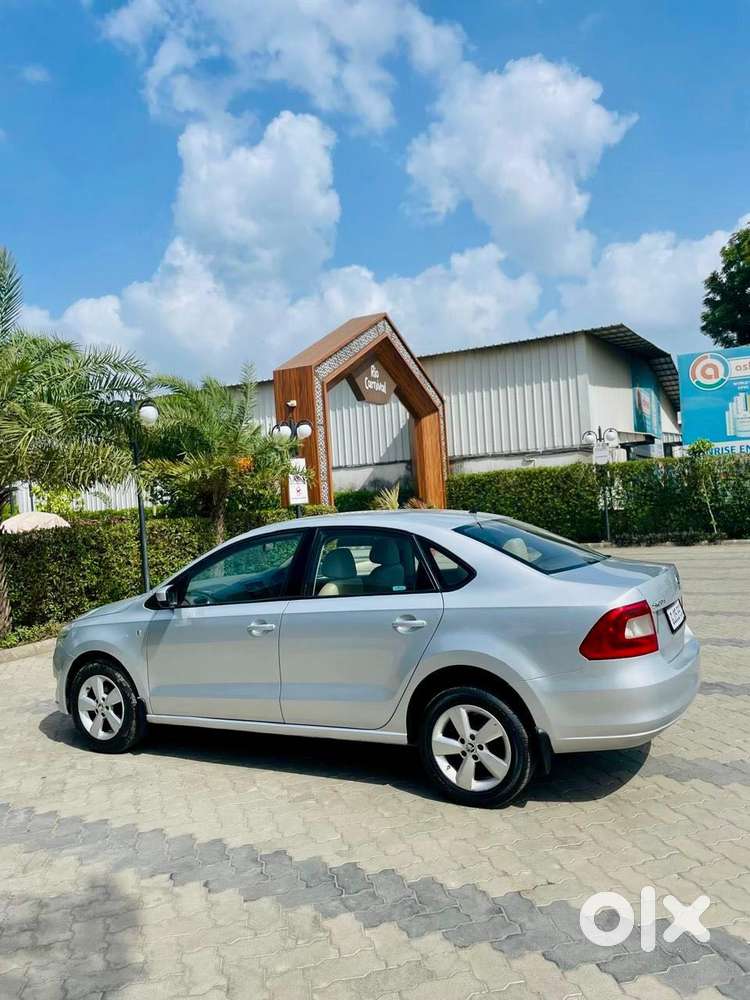 Skoda Rapid 1.6 Elegance Tdi At, 2016, Diesel