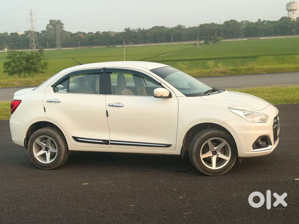 Maruti Suzuki Swift Dzire Amt Zxi Plus, 2022, Petrol
