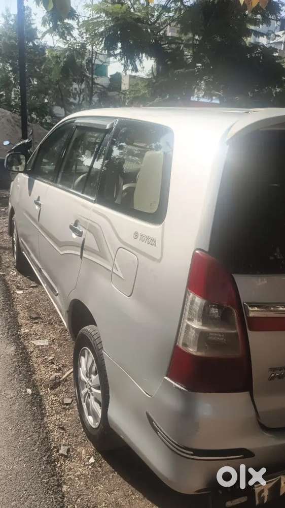 Toyota Innova 2010 Diesel 142000 Km Driven 5 Owner Well Maintained