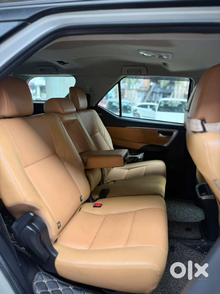 Toyota Fortuner 4x2 At 2.8 Diesel, 2021, Diesel