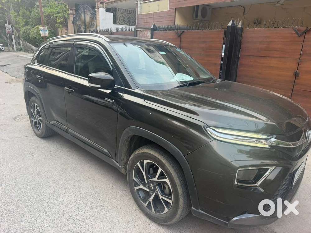 Toyota Hyryder