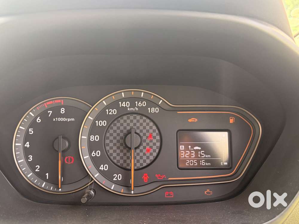 Hyundai Santro Asta, 2020, Petrol