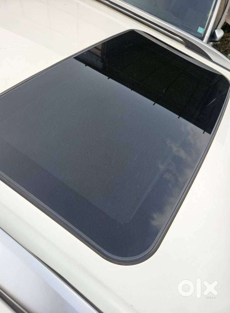 Mahindra Xuv300 W8, 2019, Petrol