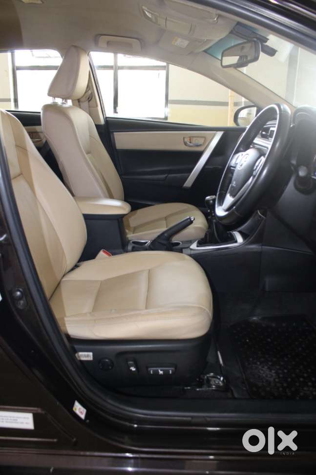 Toyota Corolla Altis 1.8 Gl, 2017, Petrol