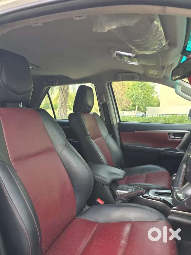 Toyota Fortuner Legender, 2023, Diesel