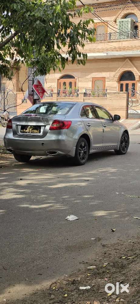 Maruti Suzuki Kizashi 2012 Car