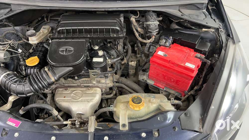 Tata Tigor Xza, 2018, Petrol
