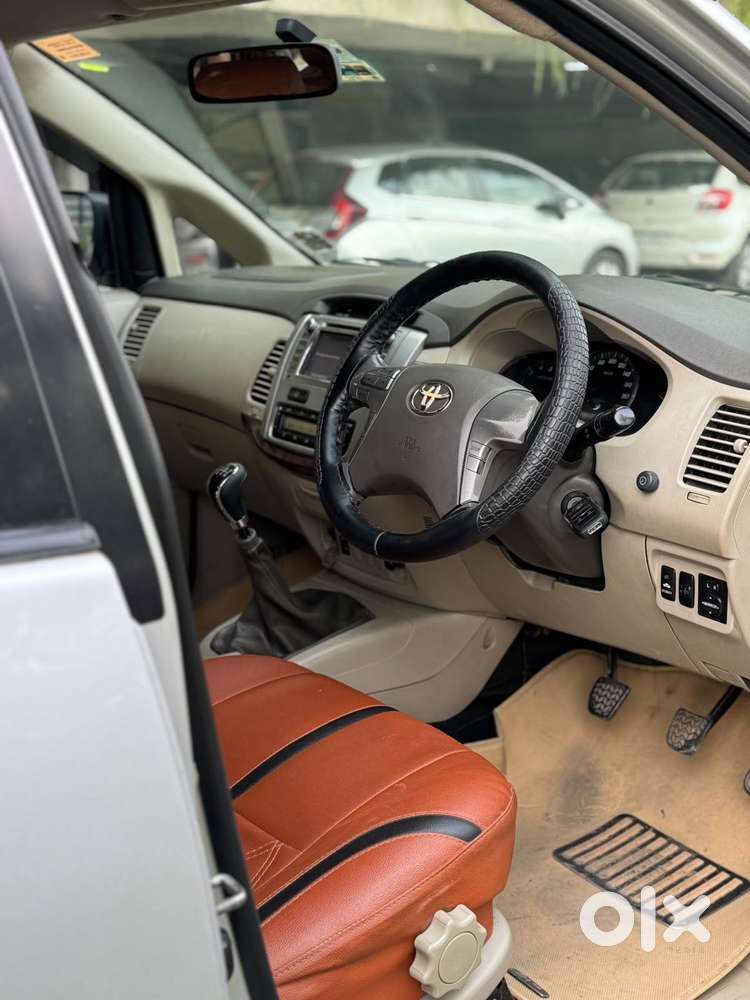 Toyota Innova 2.5 V 7 Str, 2013, Diesel