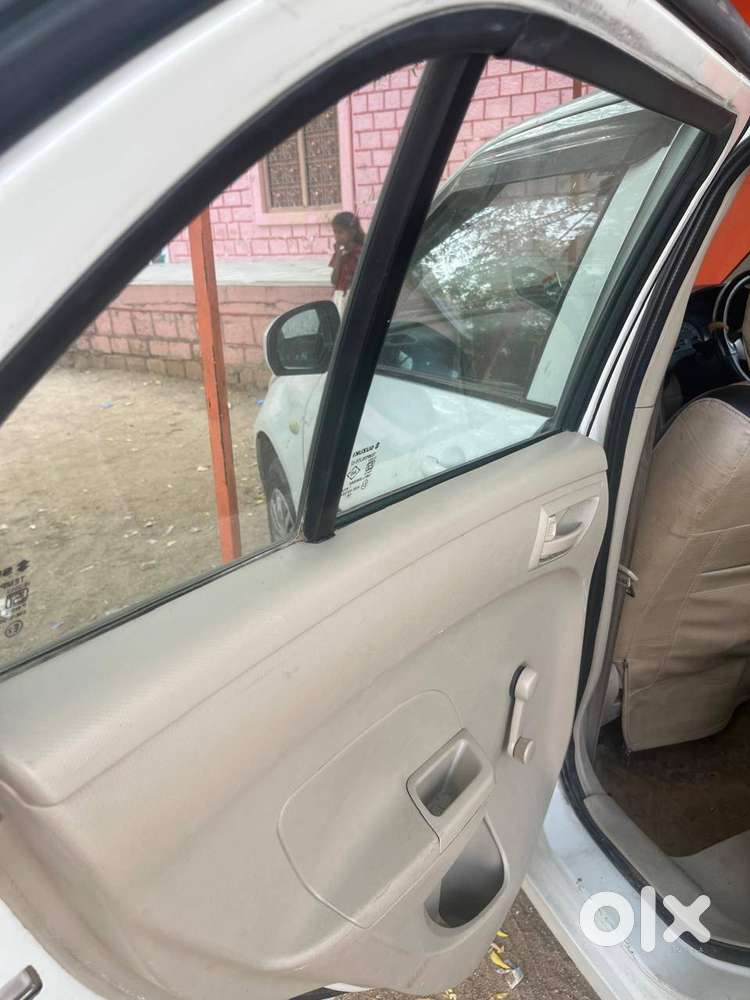 Maruti Suzuki Dzire 2020 Cng & Hybrids 102500 Km Driven