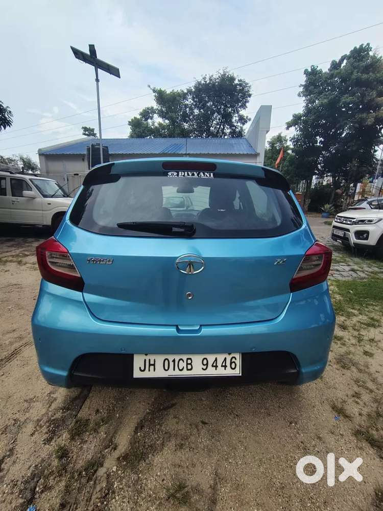 Tata Tiago Xz, 2016, Petrol