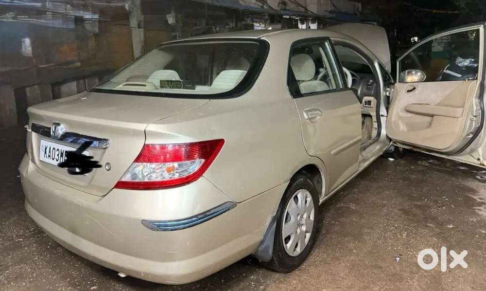 Honda City Zx 2006 Petrol Good Condition