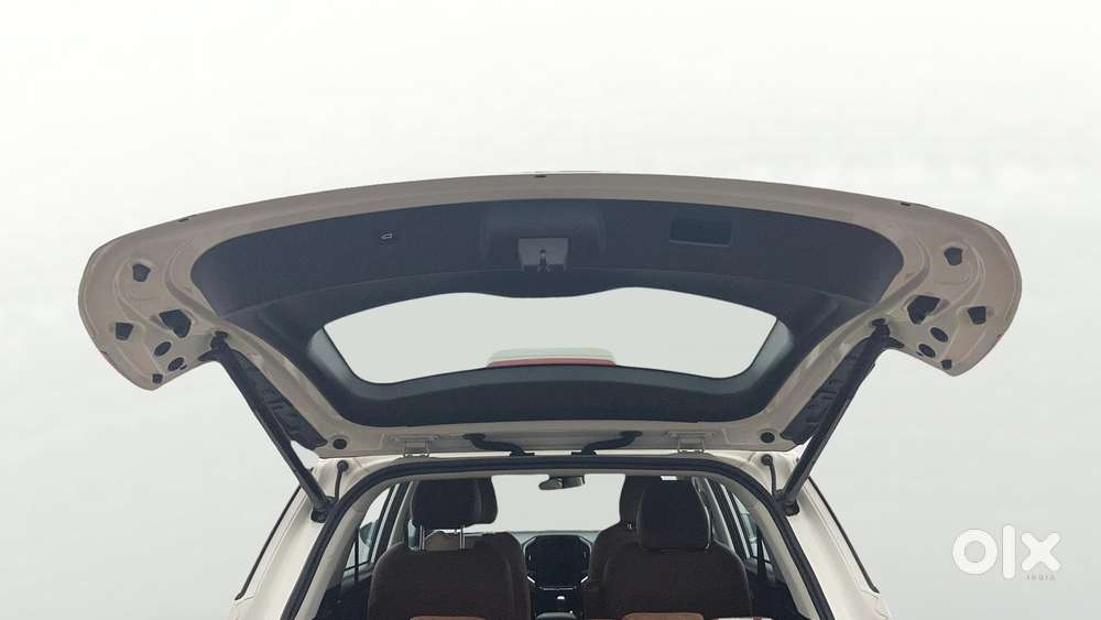 Mg Hector Plus 1.5 Hybrid Sharp Turbo 6 Str, 2022, Petrol