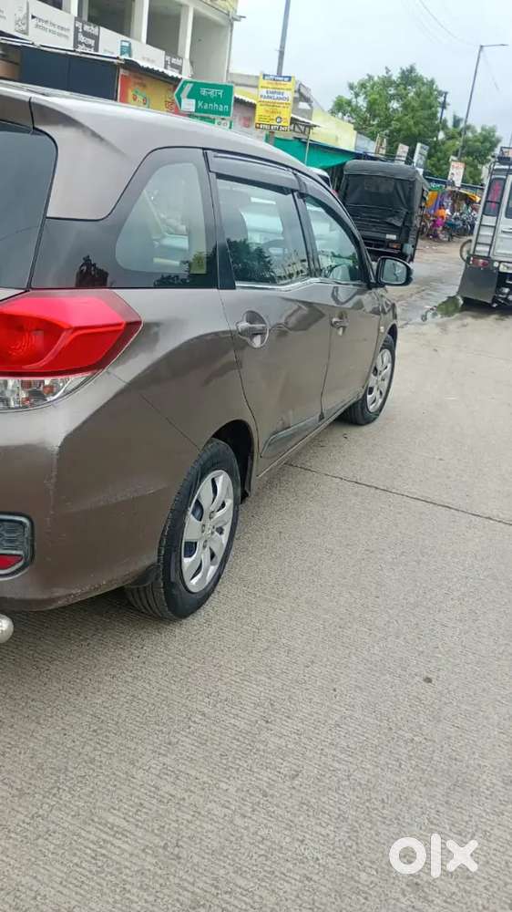 Honda Mobilio 2016 Diesel Well Maintained