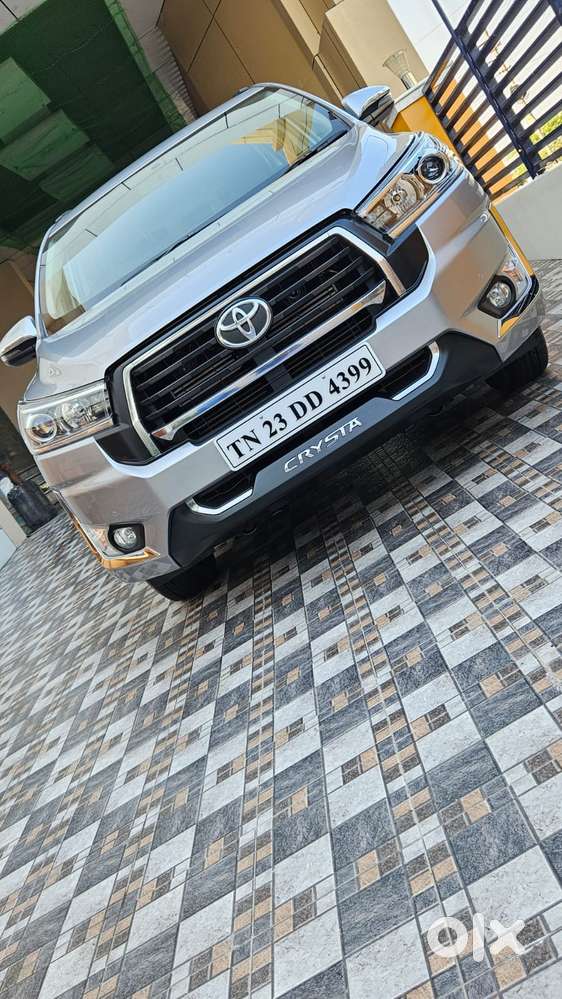 Toyota Innova Crysta 2.4 V 8 Str, 2023, Diesel