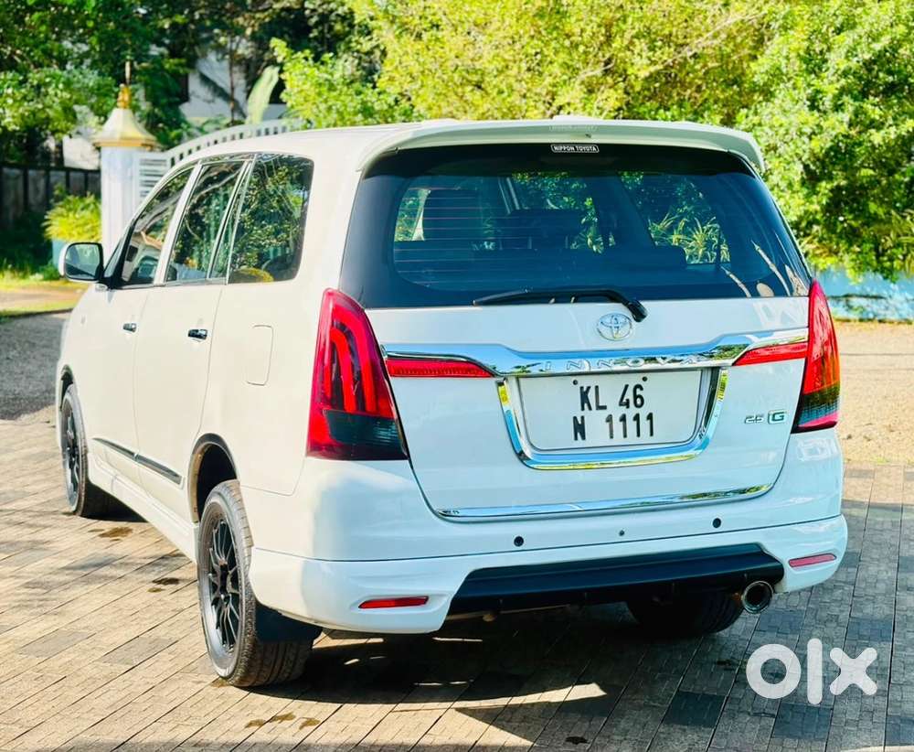 Toyota Innova 2016 Model