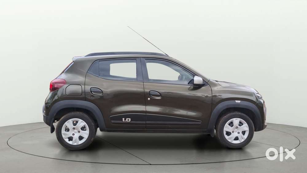 Renault Kwid 1.0 Rxt Amt, 2022, Petrol