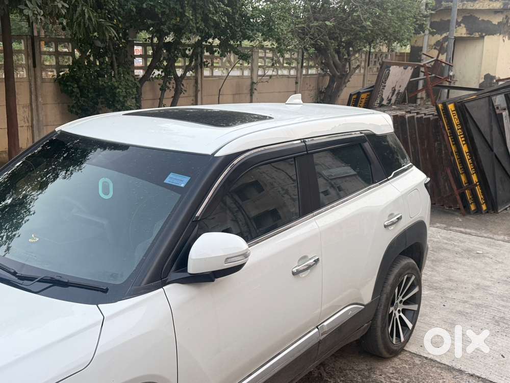 Maruti Brezza Vxi 2023