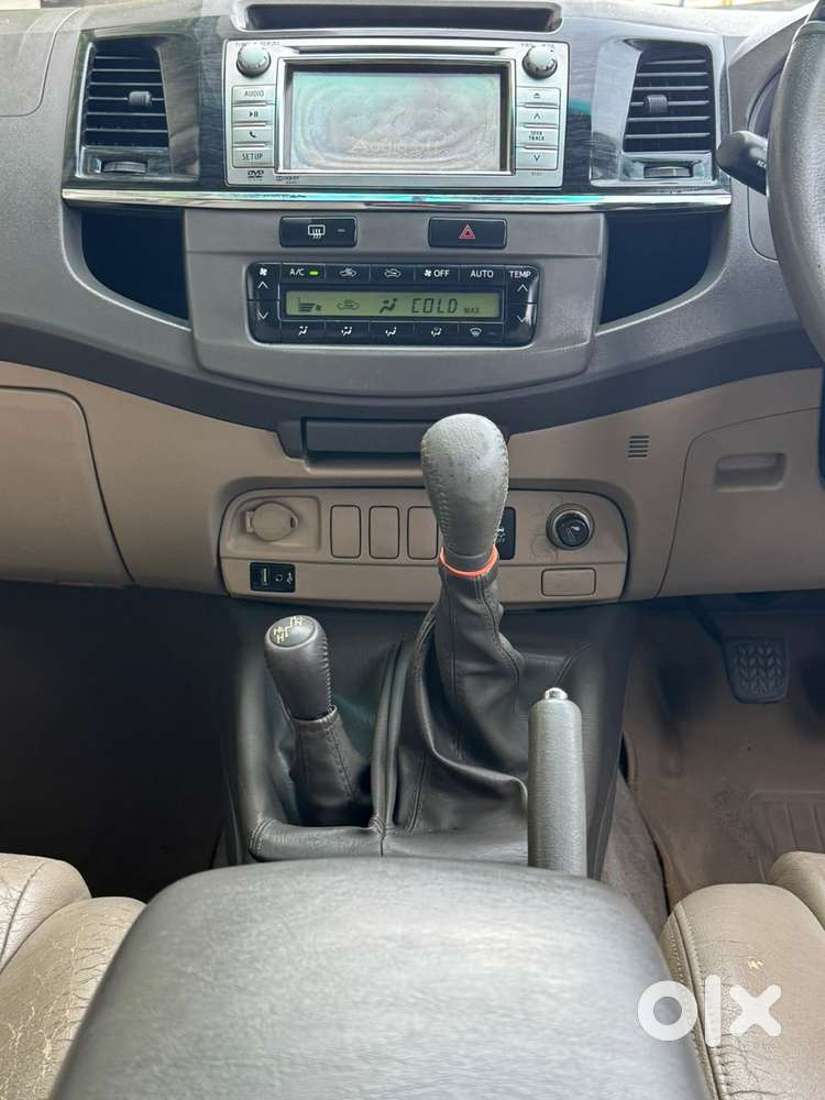 Toyota Fortuner 2011-2016 4x4 Mt, 2012, Diesel