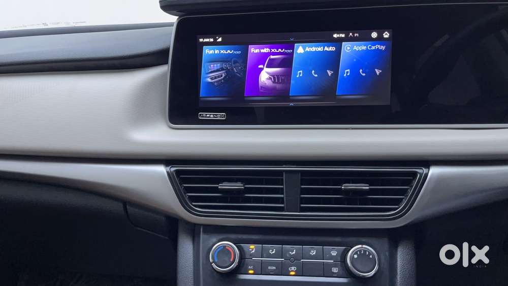 Mahindra Xuv700 2.0 Ax 5 Petrol At Str, 2021, Petrol