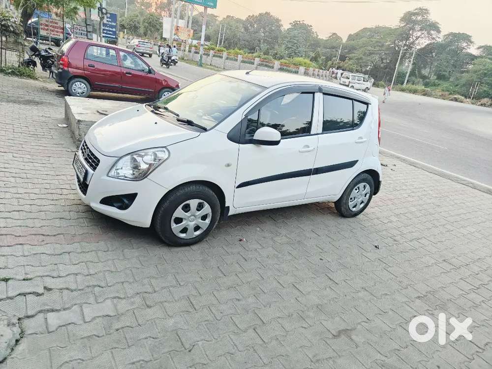 New Tyre Bima Valid Well Maintain Car Full Loded Car 2014 Register 15