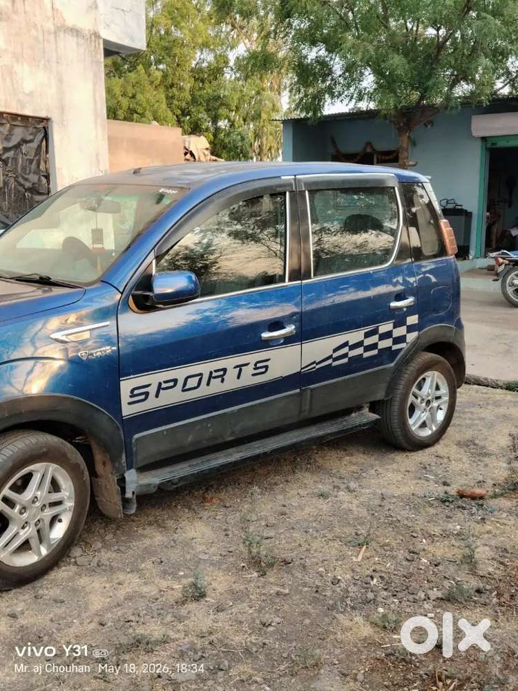 Mahindra Nuvo Sport 2016 Model