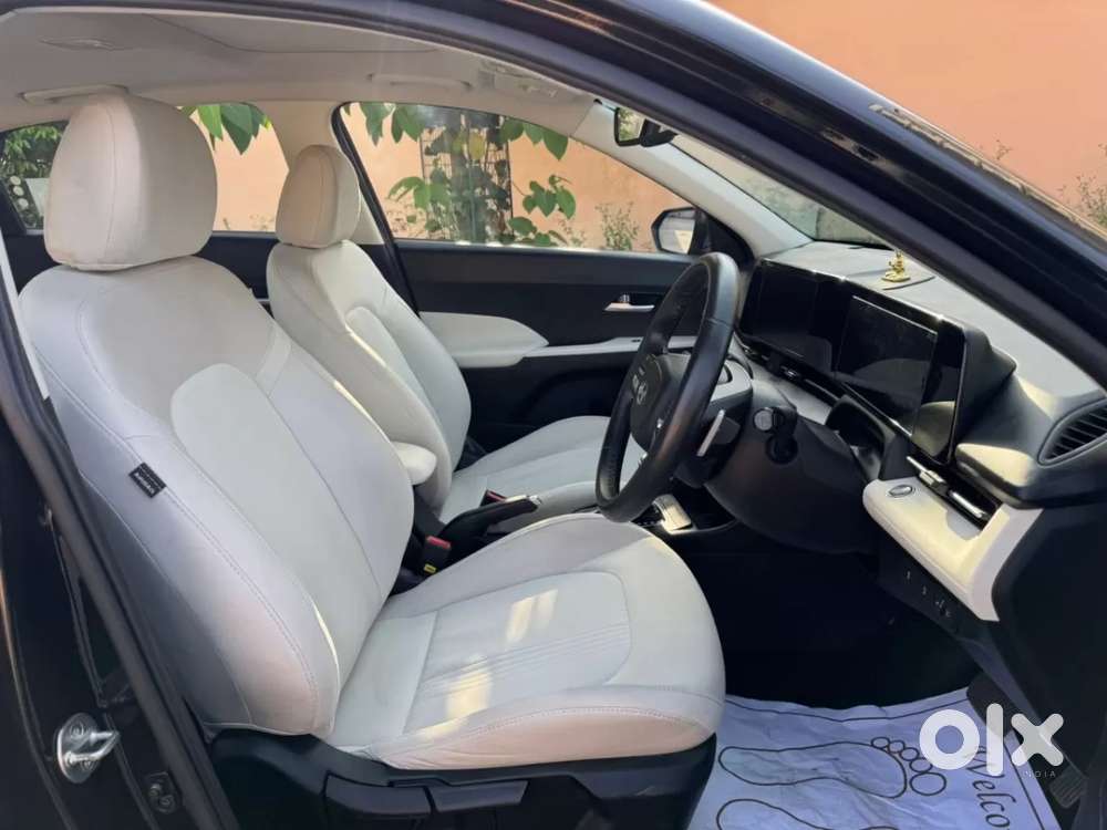 Hyundai Verna 1.5 Sx (o) Vtvt Ivt, 2023, Petrol