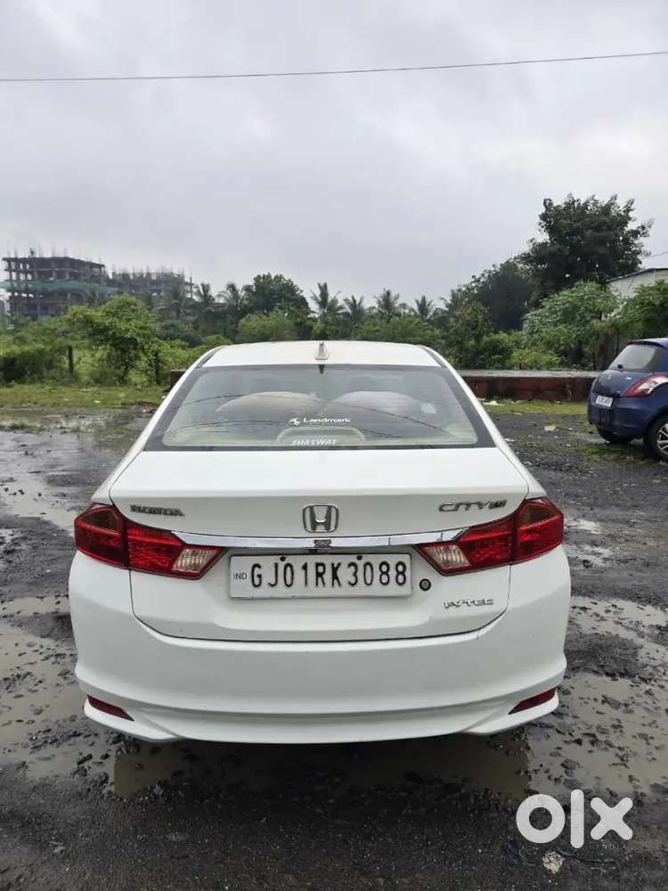 Honda City 2015 1.5 Mt