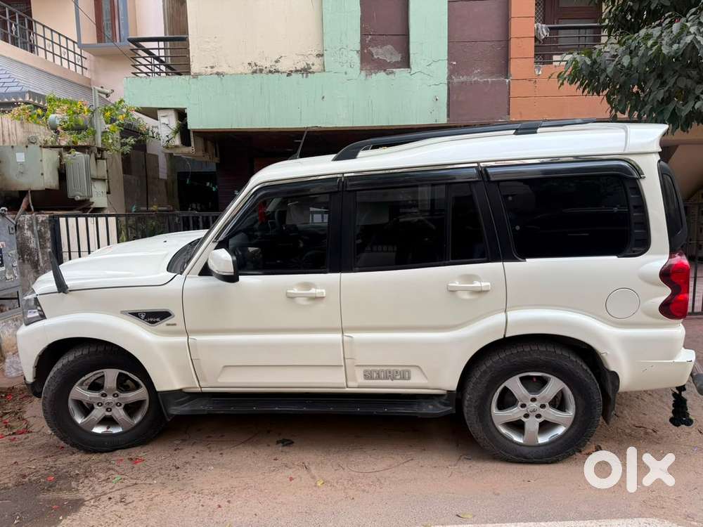 Mahindra Scorpio Diesel Manual 2020