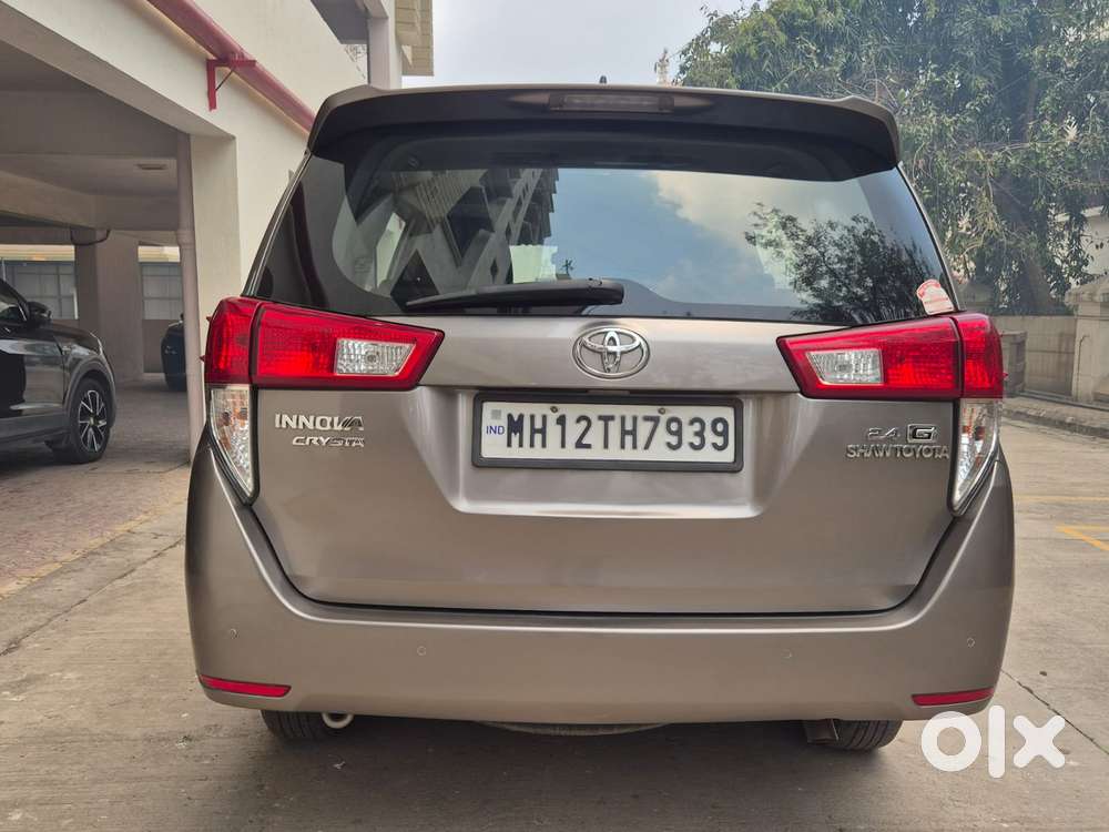 Toyota Innova Crysta 2.4 G Mt 7 Str, 2021, Diesel